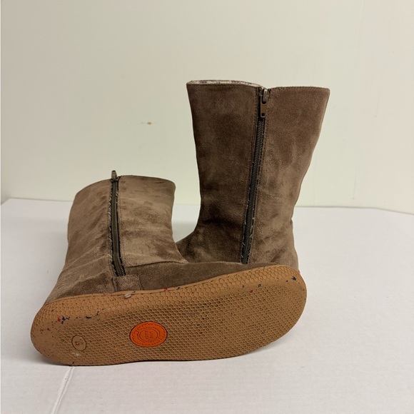 Livie & Luca Tan Kids Boots with Bows - Picture 2 of 6